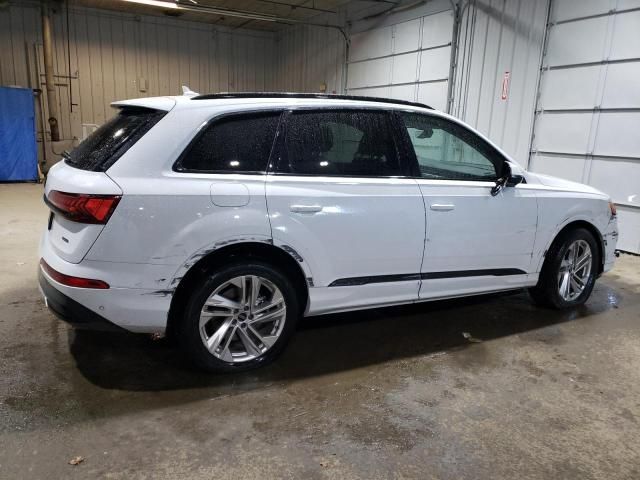 2021 Audi Q7 Premium Plus