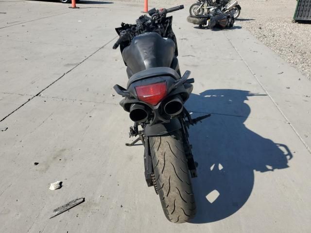 2006 Yamaha FZ6 S