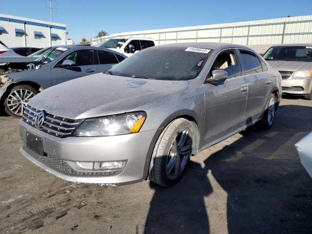 2014 Volkswagen Passat SEL