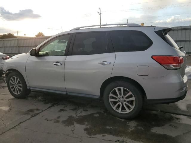 2015 Nissan Pathfinder S