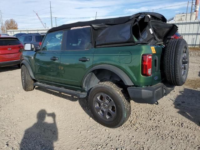 2023 Ford Bronco Base