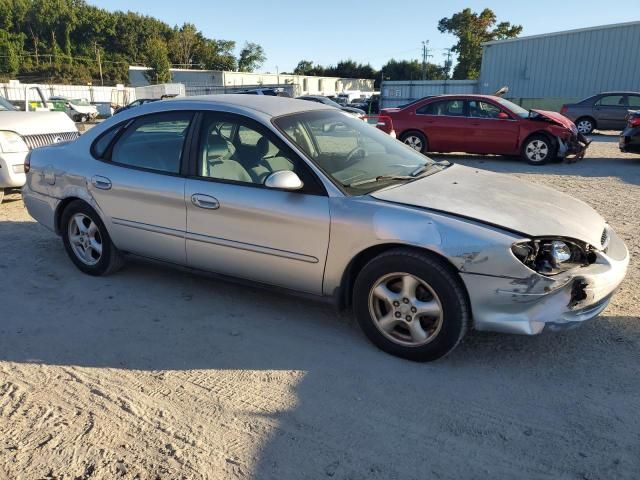 2002 Ford Taurus SE