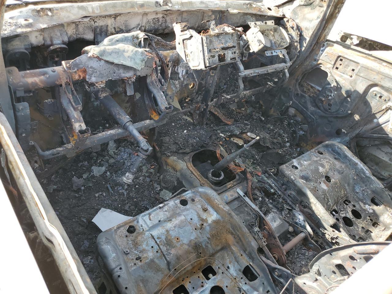 2006 Niss Frontier King Cab XE