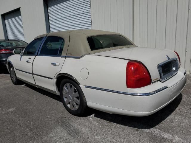 2007 Lincoln Town Car Designer