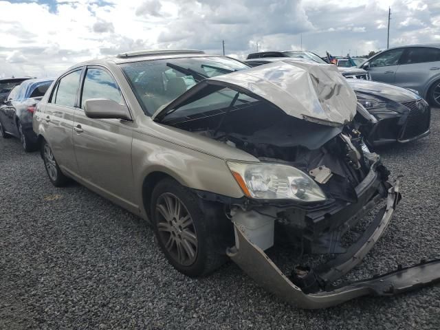 2005 Toyota Avalon XL