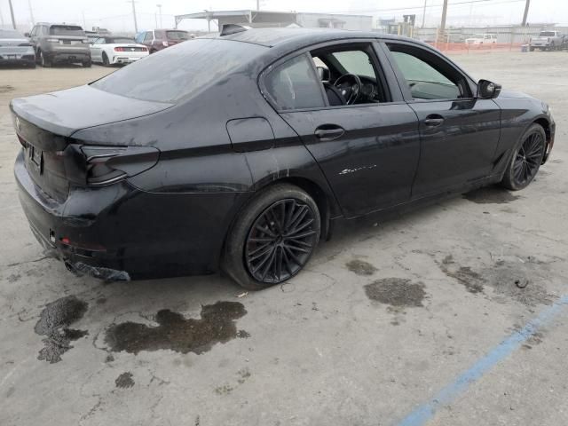 2018 BMW 530E