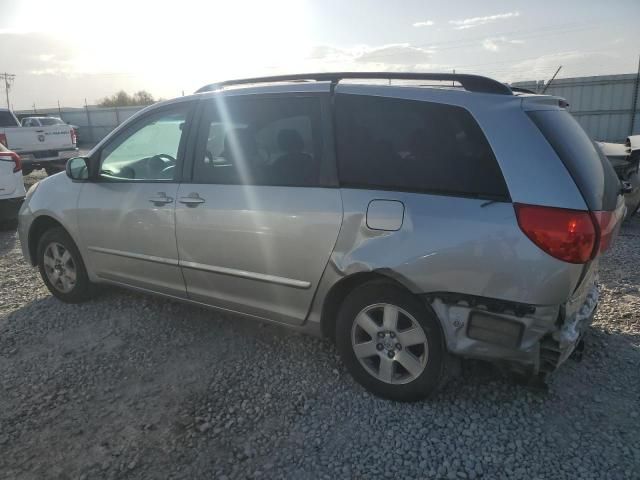 2006 Toyota Sienna CE