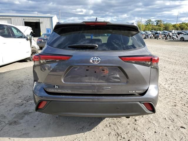 2021 Toyota Highlander XLE