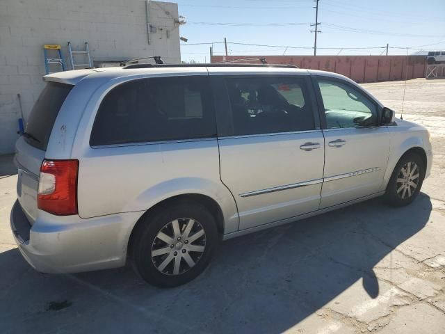 2012 Chrysler Town & Country Touring