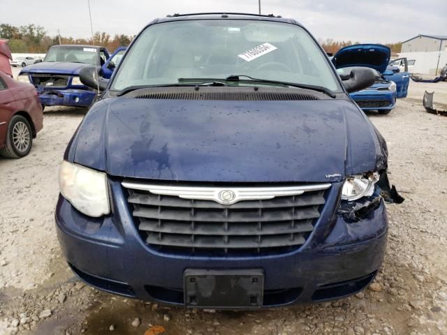 2006 Chrysler Town & Country Touring