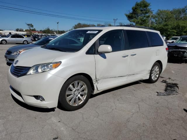 2012 Toyota Sienna XLE