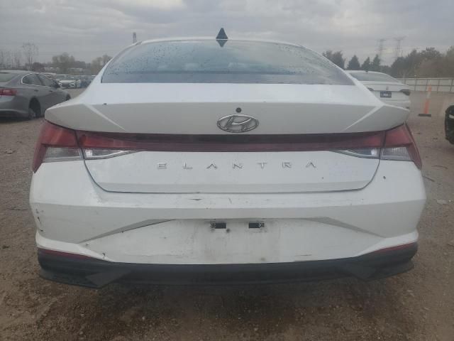 2021 Hyundai Elantra SE