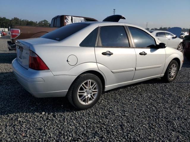 2005 Ford Focus ZX4