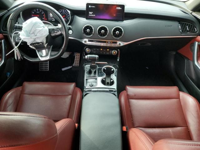 2022 KIA Stinger GT Line