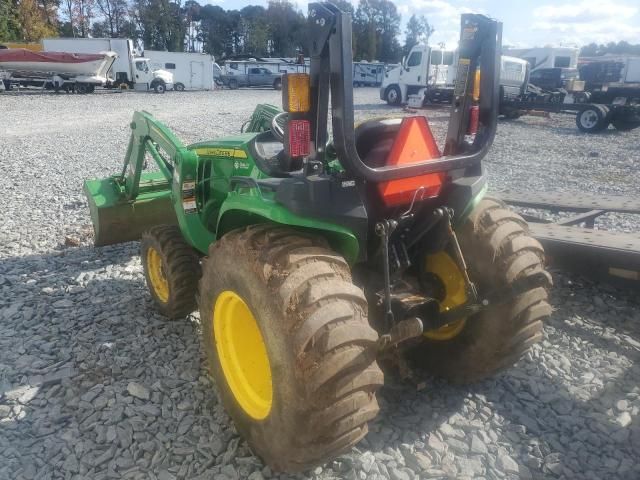 2022 John Deere 3038E