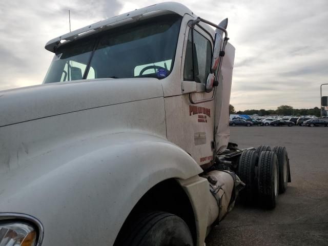 2004 Freightliner Conventional Columbia