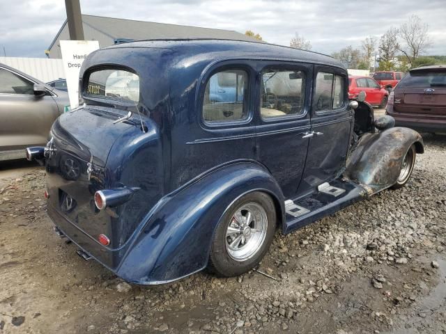 1934 Oldsmobile Touring