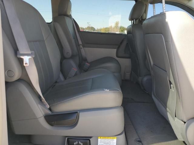 2008 Chrysler Town & Country Touring