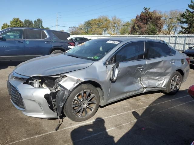 2018 Toyota Avalon XLE