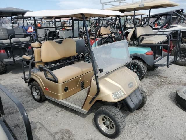 2015 Starcraft Golf Cart