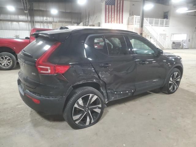 2024 Volvo XC40 Ultimate