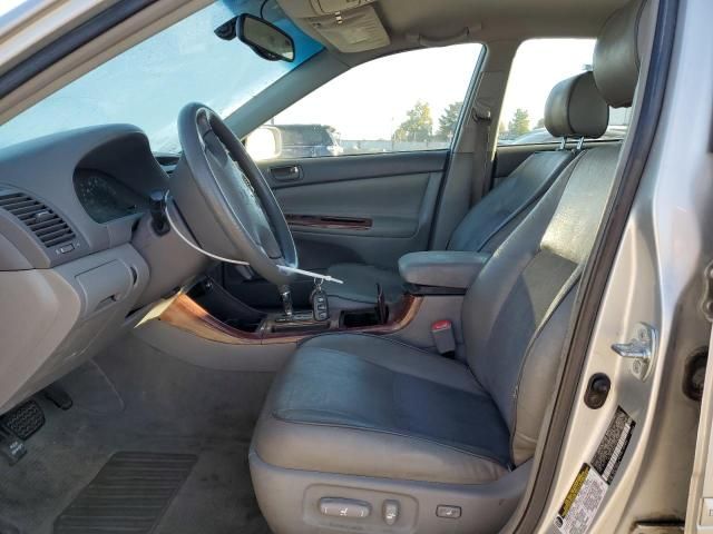 2004 Toyota Camry LE