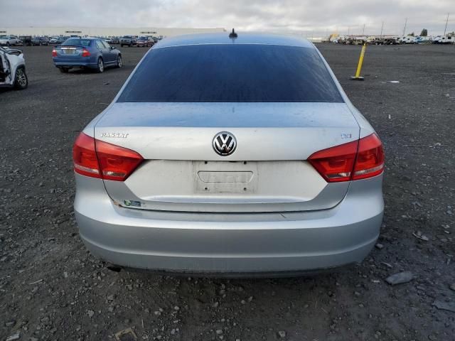 2015 Volkswagen Passat S