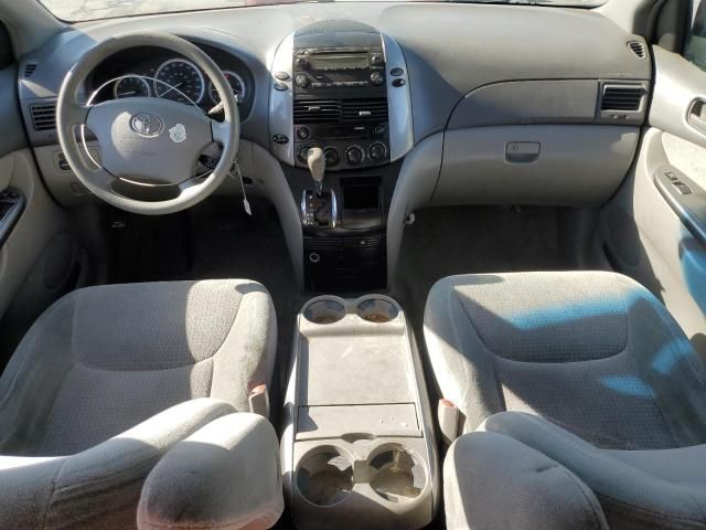 2008 Toyota Sienna CE