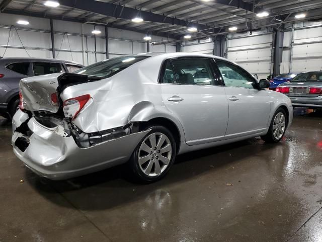 2005 Toyota Avalon XL