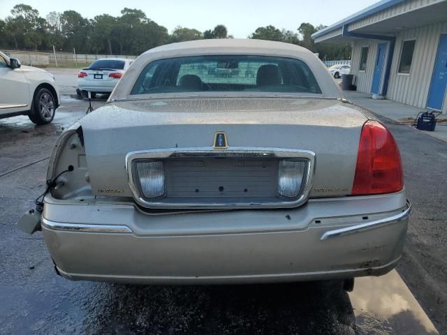 2008 Lincoln Town Car Signature Limited