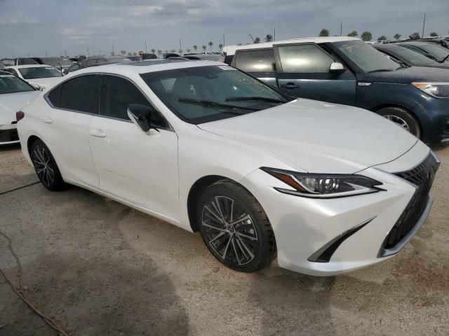 2024 Lexus ES 300H Base