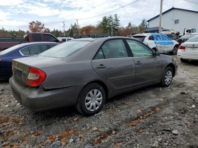 2004 Toyota Camry LE