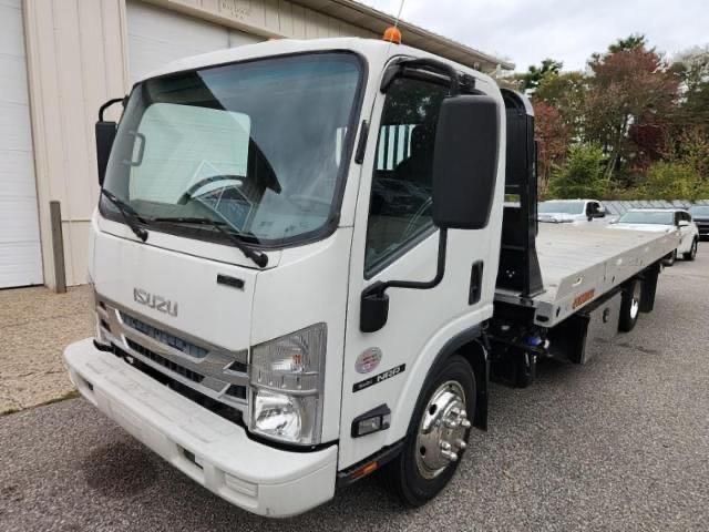 2020 Isuzu NRR