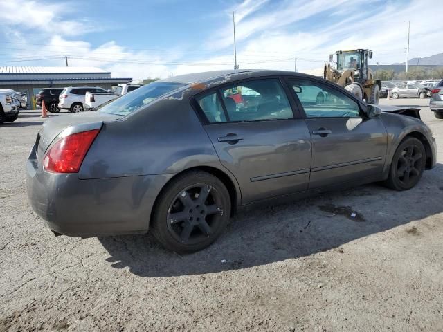 2005 Nissan Maxima SE