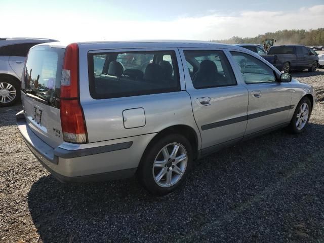 2004 Volvo V70 FWD