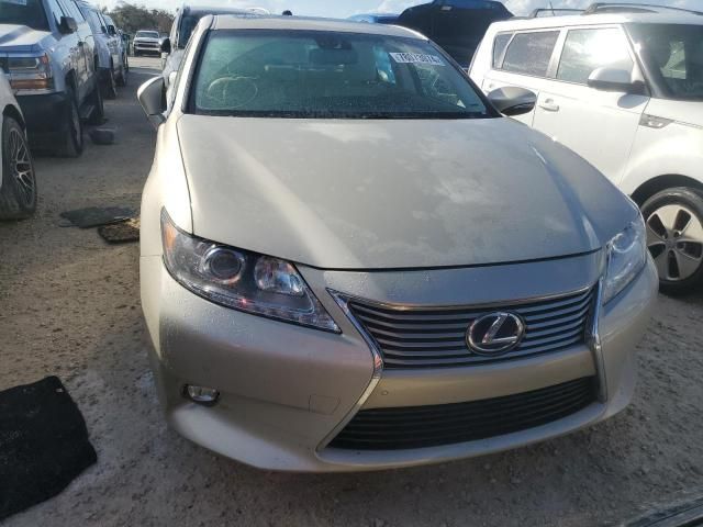 2015 Lexus ES 300H