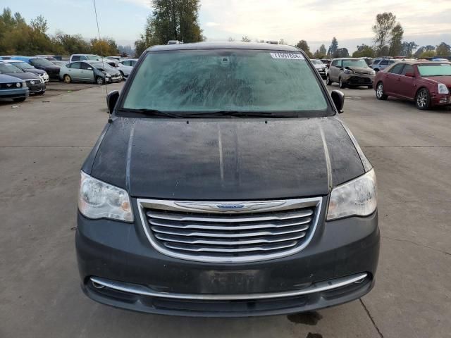 2011 Chrysler Town & Country Touring