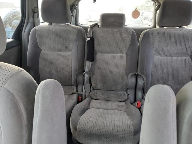 2007 Toyota Sienna CE