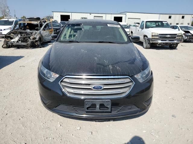 2015 Ford Taurus SE