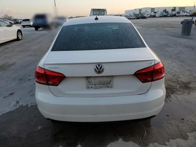 2015 Volkswagen Passat S