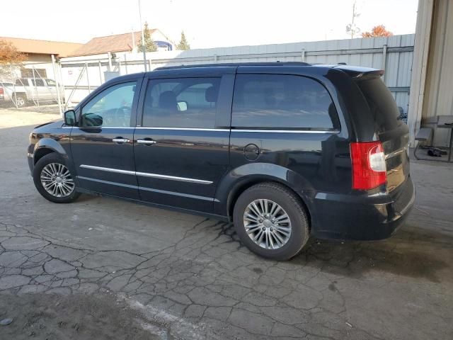 2014 Chrysler Town & Country Touring L