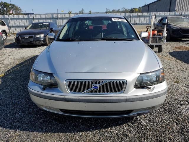 2004 Volvo V70 FWD