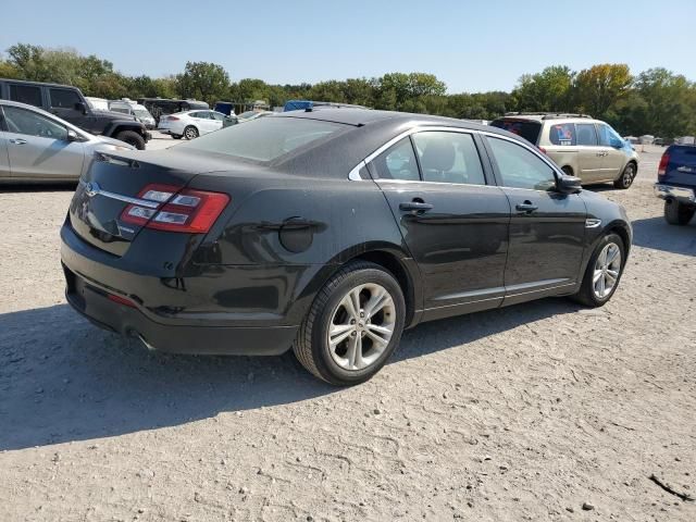 2015 Ford Taurus SE