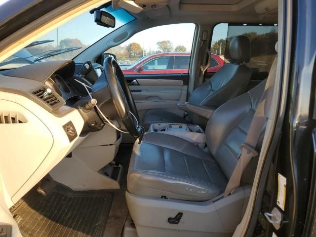 2009 Volkswagen Routan SEL