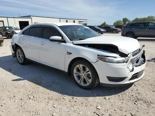 2016 Ford Taurus SEL