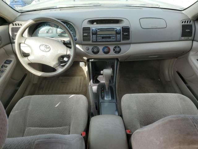 2002 Toyota Camry LE