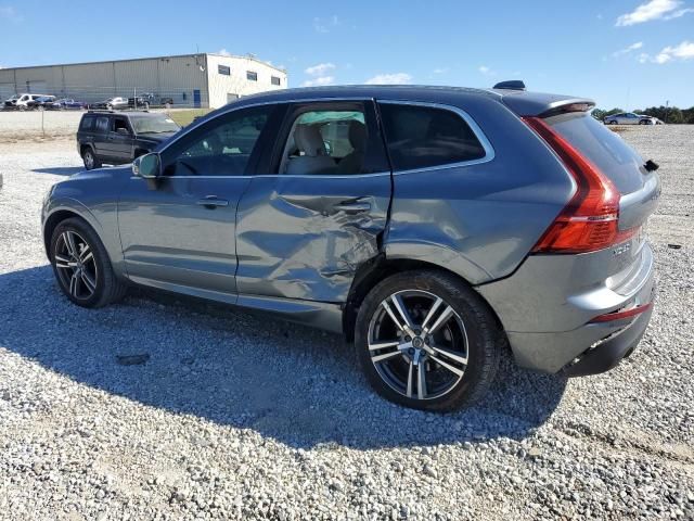 2021 Volvo XC60 T5 Momentum