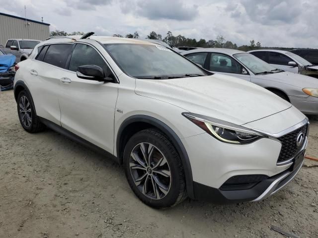 2017 Infiniti QX30 Base