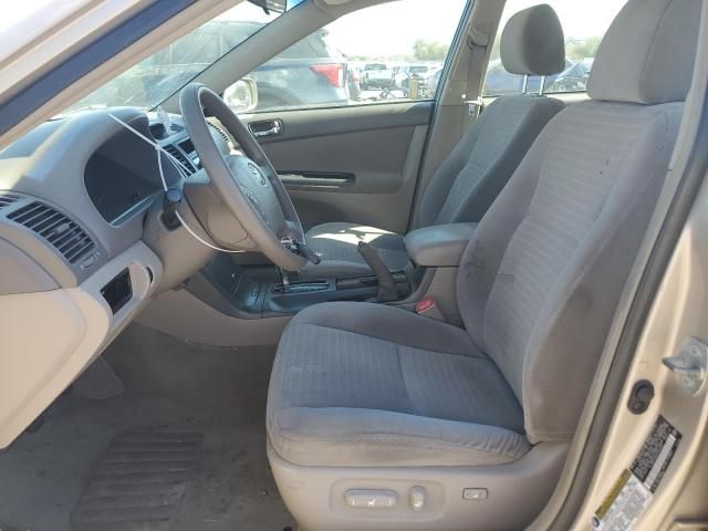 2005 Toyota Camry LE