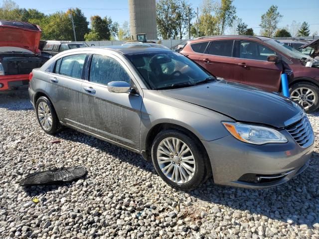 2013 Chrysler 200 Limited